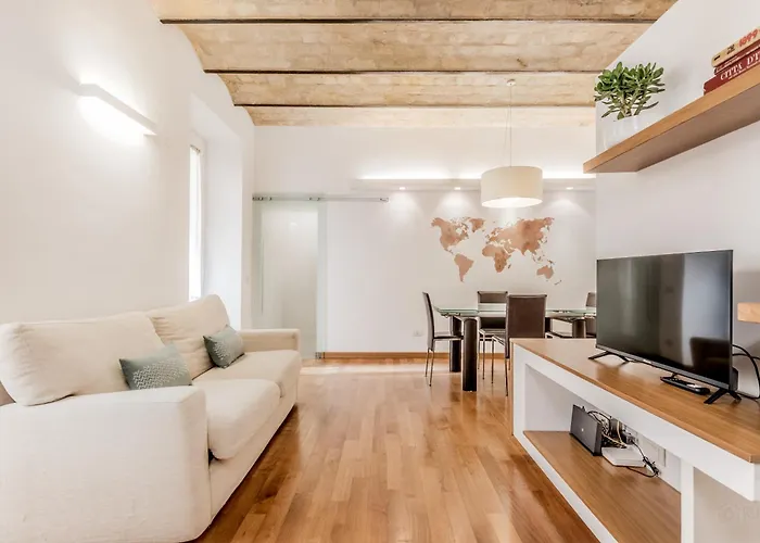 Trastevere House 24 *